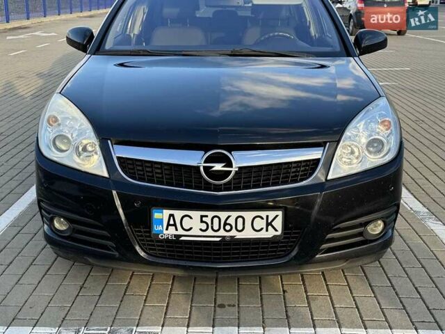 Черный Опель Вектра, объемом двигателя 1.9 л и пробегом 230 тыс. км за 5700 $, фото 7 на Automoto.ua