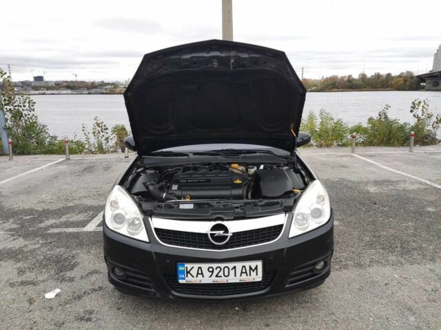 Опель Вектра 2008 у Києві на Automoto.ua Чорний Опель Вектра, об'ємом двигуна 1.9 л та пробігом 220 тис. км за 6600 $, фото 2 на Automoto.ua