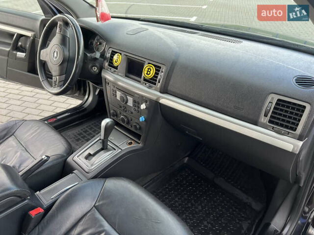 Чорний Опель Вектра, об'ємом двигуна 1.9 л та пробігом 280 тис. км за 5590 $, фото 18 на Automoto.ua