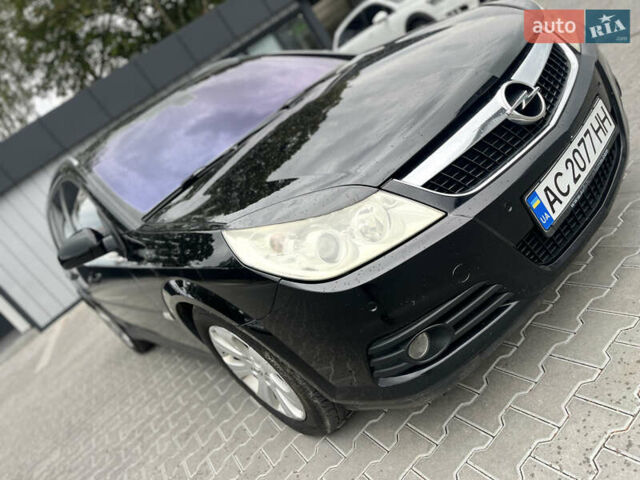 Черный Опель Вектра, объемом двигателя 1.9 л и пробегом 255 тыс. км за 6200 $, фото 10 на Automoto.ua