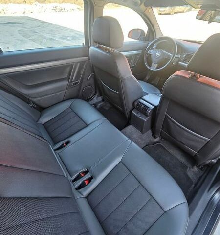 Чорний Опель Вектра, об'ємом двигуна 1.91 л та пробігом 288 тис. км за 4300 $, фото 23 на Automoto.ua