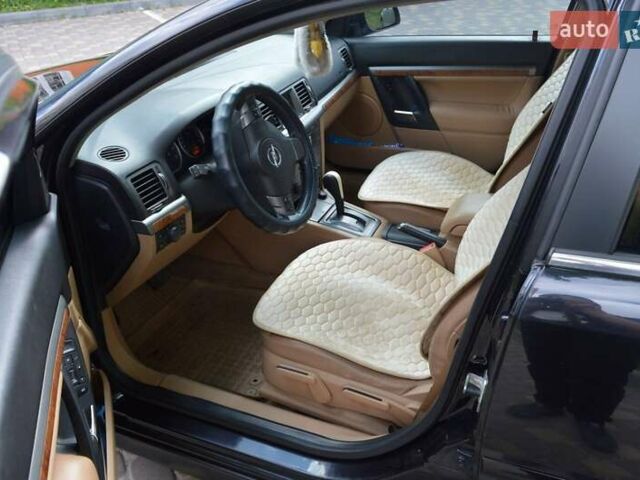 Черный Опель Вектра, объемом двигателя 1.9 л и пробегом 250 тыс. км за 6200 $, фото 8 на Automoto.ua