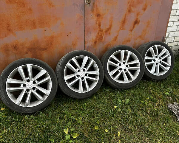 Черный Опель Вектра, объемом двигателя 1.9 л и пробегом 277 тыс. км за 5500 $, фото 19 на Automoto.ua