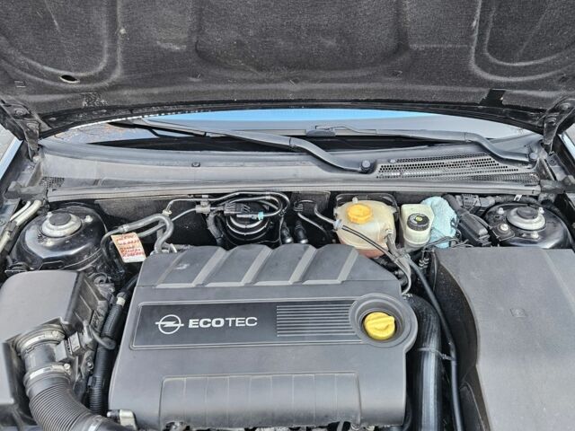 Чорний Опель Вектра, об'ємом двигуна 1.9 л та пробігом 197 тис. км за 3700 $, фото 14 на Automoto.ua