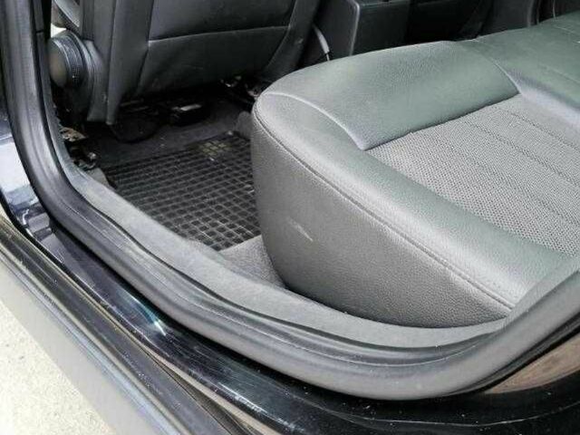 Черный Опель Вектра, объемом двигателя 1.9 л и пробегом 240 тыс. км за 6472 $, фото 9 на Automoto.ua