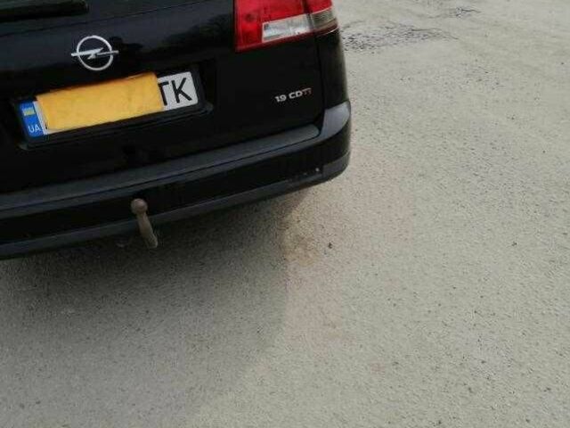 Черный Опель Вектра, объемом двигателя 1.9 л и пробегом 240 тыс. км за 6472 $, фото 2 на Automoto.ua