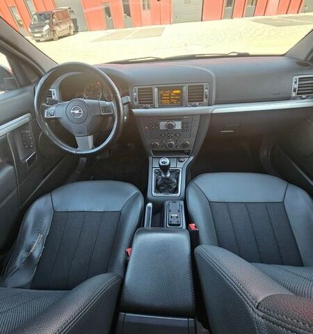 Чорний Опель Вектра, об'ємом двигуна 1.91 л та пробігом 288 тис. км за 4300 $, фото 26 на Automoto.ua