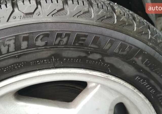 Черный Опель Вектра, объемом двигателя 2 л и пробегом 100 тыс. км за 1550 $, фото 3 на Automoto.ua