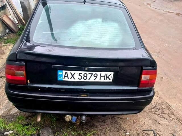 Черный Опель Вектра, объемом двигателя 2 л и пробегом 0 тыс. км за 1700 $, фото 1 на Automoto.ua