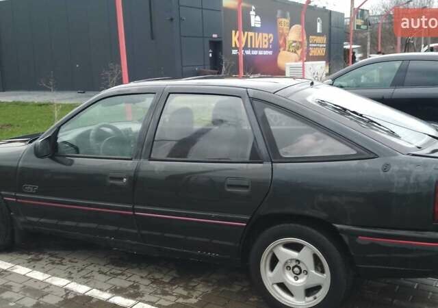 Черный Опель Вектра, объемом двигателя 2 л и пробегом 100 тыс. км за 1550 $, фото 9 на Automoto.ua