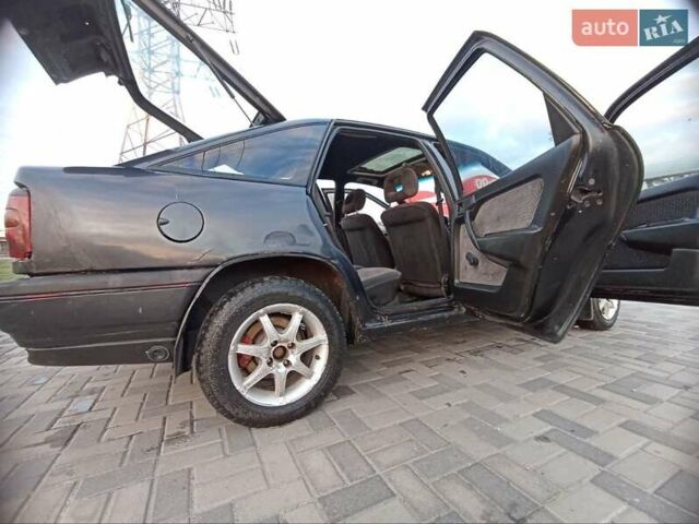 Черный Опель Вектра, объемом двигателя 2 л и пробегом 427 тыс. км за 1250 $, фото 7 на Automoto.ua