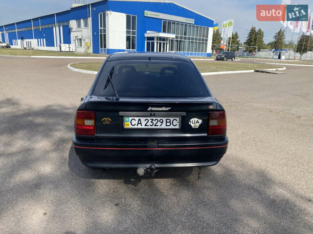 Черный Опель Вектра, объемом двигателя 2 л и пробегом 345 тыс. км за 1700 $, фото 2 на Automoto.ua