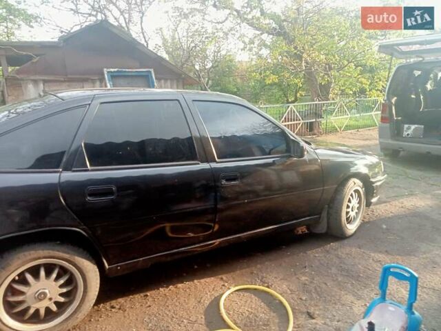 Чорний Опель Вектра, об'ємом двигуна 2 л та пробігом 50 тис. км за 2800 $, фото 7 на Automoto.ua