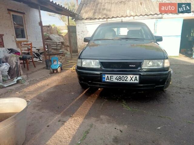 Чорний Опель Вектра, об'ємом двигуна 2 л та пробігом 50 тис. км за 2800 $, фото 11 на Automoto.ua