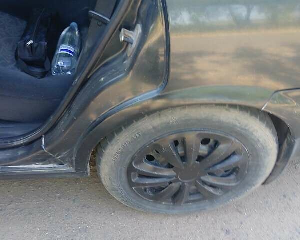 Черный Опель Вектра, объемом двигателя 1.8 л и пробегом 250 тыс. км за 2500 $, фото 5 на Automoto.ua