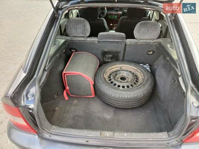 Черный Опель Вектра, объемом двигателя 2.5 л и пробегом 382 тыс. км за 3500 $, фото 17 на Automoto.ua