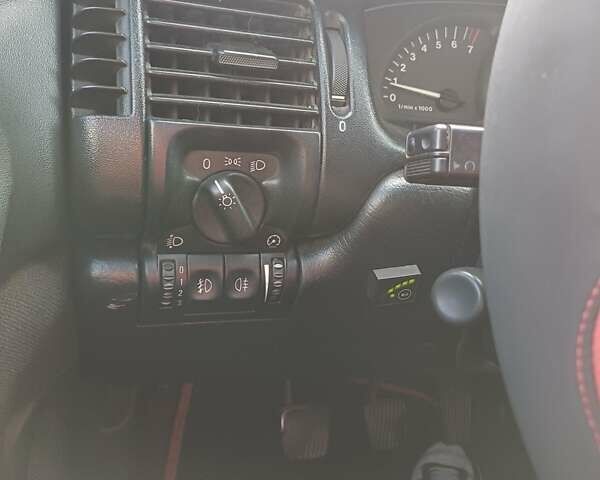 Черный Опель Вектра, объемом двигателя 2.5 л и пробегом 382 тыс. км за 3500 $, фото 11 на Automoto.ua