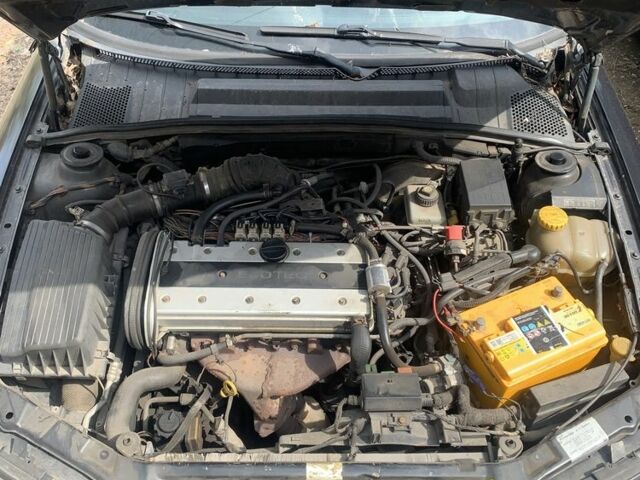 Опель Вектра 2000 у Дніпро (Дніпропетровську) на Automoto.ua Чорний Опель Вектра, об'ємом двигуна 2 л та пробігом 217 тис. км за 3200 $, фото 12 на Automoto.ua
