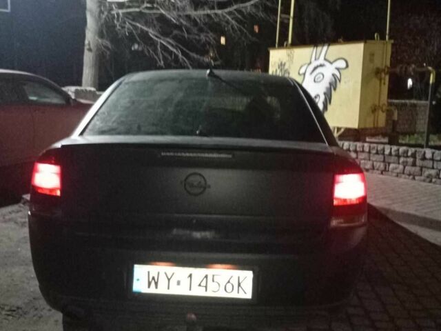 Чорний Опель Вектра, об'ємом двигуна 2.2 л та пробігом 331 тис. км за 1606 $, фото 1 на Automoto.ua