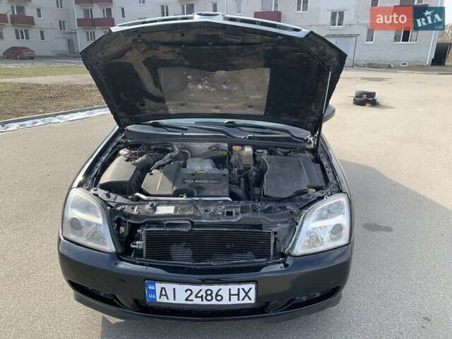 Черный Опель Вектра, объемом двигателя 2.2 л и пробегом 340 тыс. км за 3700 $, фото 6 на Automoto.ua