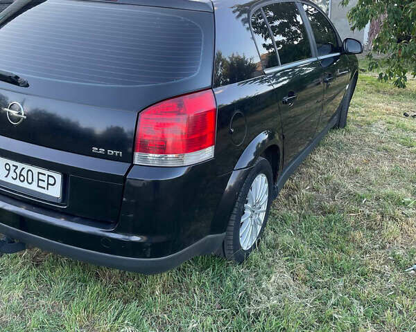 Чорний Опель Вектра, об'ємом двигуна 2.2 л та пробігом 350 тис. км за 4000 $, фото 6 на Automoto.ua