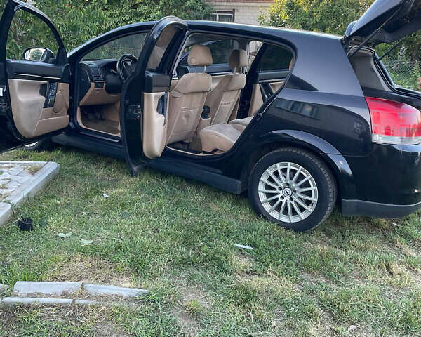 Чорний Опель Вектра, об'ємом двигуна 2.2 л та пробігом 350 тис. км за 4000 $, фото 4 на Automoto.ua