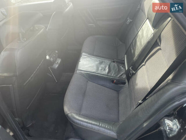 Черный Опель Вектра, объемом двигателя 1.91 л и пробегом 345 тыс. км за 4500 $, фото 5 на Automoto.ua