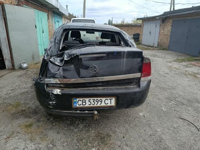 Черный Опель Вектра, объемом двигателя 1.8 л и пробегом 305 тыс. км за 1200 $, фото 3 на Automoto.ua
