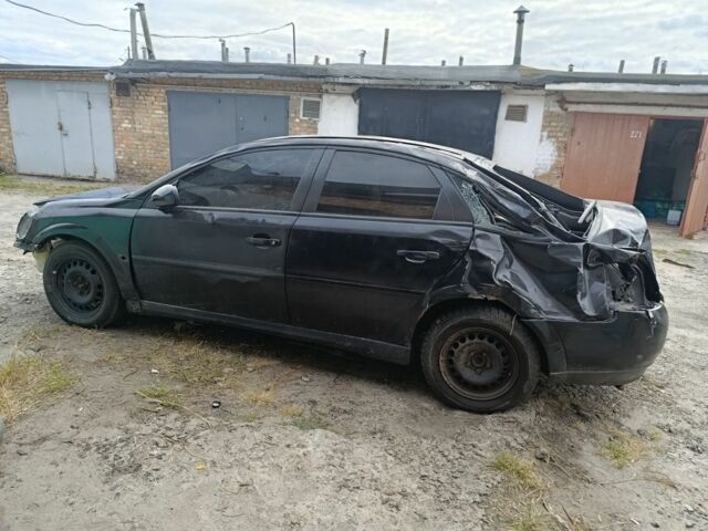 Черный Опель Вектра, объемом двигателя 1.8 л и пробегом 305 тыс. км за 1200 $, фото 1 на Automoto.ua