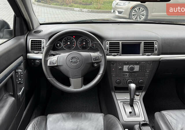 Чорний Опель Вектра, об'ємом двигуна 2.2 л та пробігом 214 тис. км за 4900 $, фото 23 на Automoto.ua