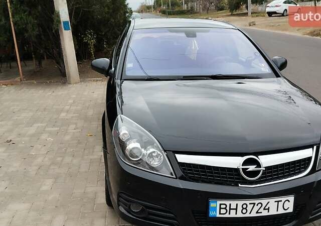 Черный Опель Вектра, объемом двигателя 1.91 л и пробегом 250 тыс. км за 5800 $, фото 1 на Automoto.ua