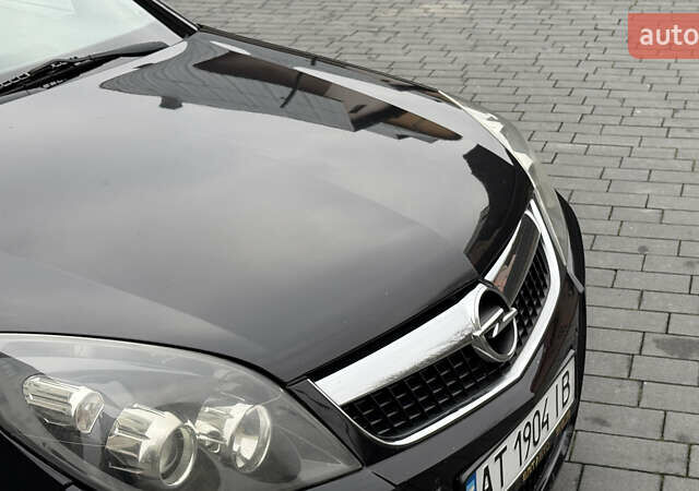 Чорний Опель Вектра, об'ємом двигуна 2.2 л та пробігом 214 тис. км за 4900 $, фото 17 на Automoto.ua