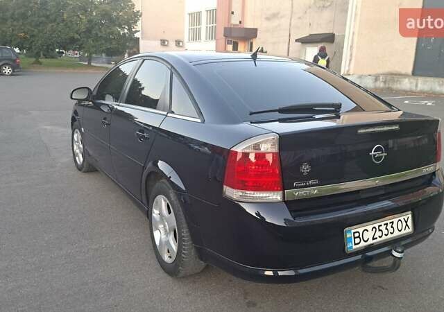 Черный Опель Вектра, объемом двигателя 1.9 л и пробегом 347 тыс. км за 6000 $, фото 7 на Automoto.ua