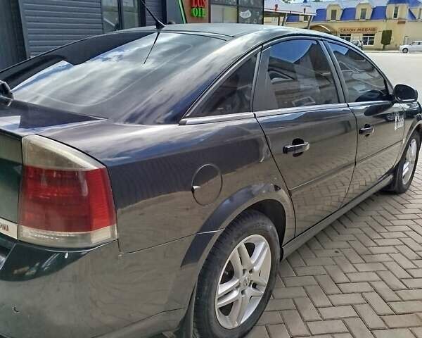 Чорний Опель Вектра, об'ємом двигуна 1.9 л та пробігом 283 тис. км за 5550 $, фото 4 на Automoto.ua