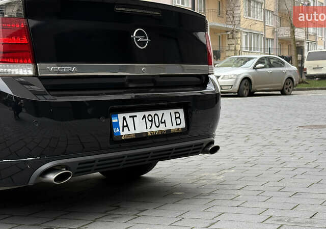 Чорний Опель Вектра, об'ємом двигуна 2.2 л та пробігом 214 тис. км за 4900 $, фото 18 на Automoto.ua