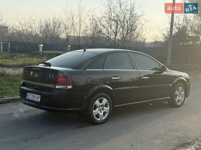 Черный Опель Вектра, объемом двигателя 2.2 л и пробегом 137 тыс. км за 4999 $, фото 5 на Automoto.ua