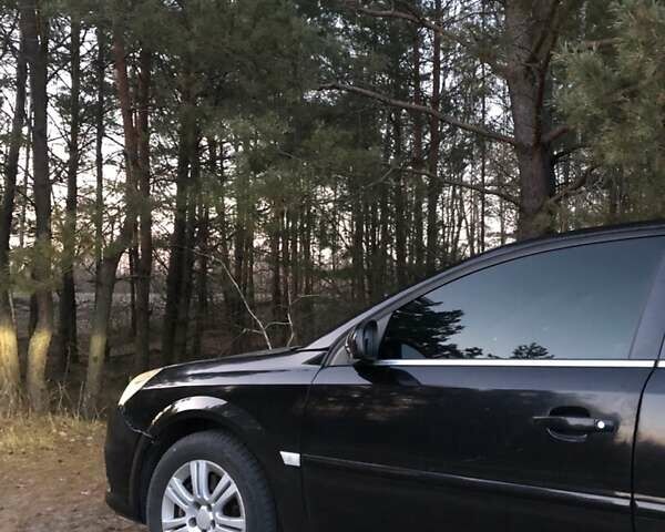 Черный Опель Вектра, объемом двигателя 2.8 л и пробегом 237 тыс. км за 3600 $, фото 2 на Automoto.ua