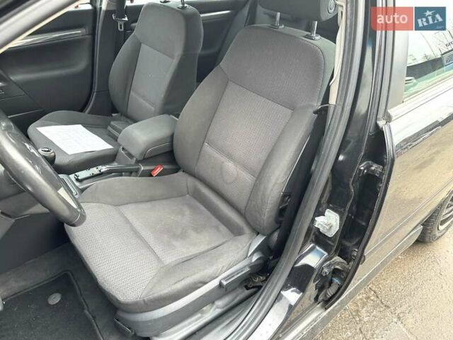 Черный Опель Вектра, объемом двигателя 2.2 л и пробегом 238 тыс. км за 5150 $, фото 3 на Automoto.ua
