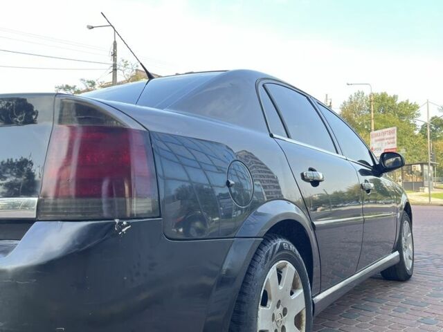 Чорний Опель Вектра, об'ємом двигуна 1.9 л та пробігом 232 тис. км за 3800 $, фото 6 на Automoto.ua