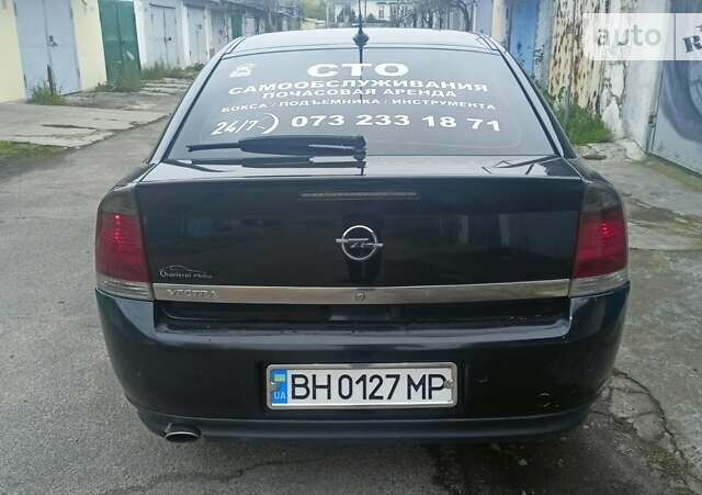 Черный Опель Вектра, объемом двигателя 1.91 л и пробегом 250 тыс. км за 5900 $, фото 3 на Automoto.ua