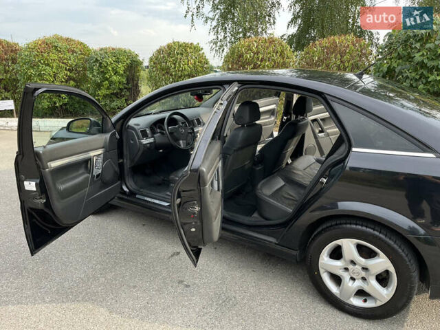 Черный Опель Вектра, объемом двигателя 2.2 л и пробегом 283 тыс. км за 6610 $, фото 8 на Automoto.ua