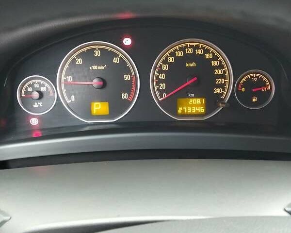 Чорний Опель Вектра, об'ємом двигуна 1.9 л та пробігом 273 тис. км за 7770 $, фото 9 на Automoto.ua