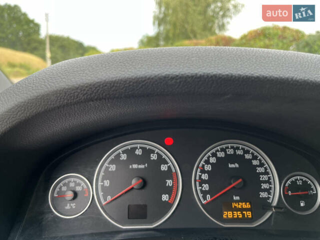 Черный Опель Вектра, объемом двигателя 2.2 л и пробегом 283 тыс. км за 6610 $, фото 16 на Automoto.ua