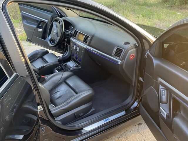 Опель Вектра 2008 у Кривому Розі на Automoto.ua Чорний Опель Вектра, об'ємом двигуна 2.8 л та пробігом 238 тис. км за 8500 $, фото 8 на Automoto.ua