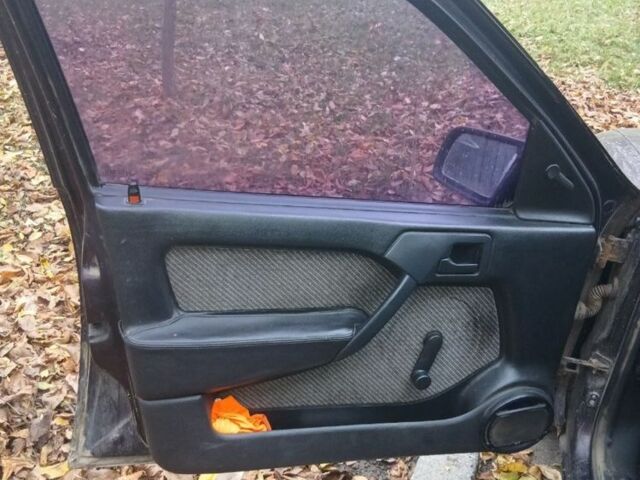 Фиолетовый Опель Вектра, объемом двигателя 2 л и пробегом 370 тыс. км за 1350 $, фото 5 на Automoto.ua