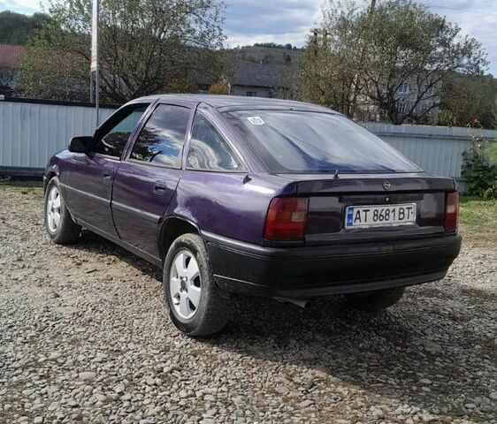 Фиолетовый Опель Вектра, объемом двигателя 2 л и пробегом 299 тыс. км за 1450 $, фото 3 на Automoto.ua