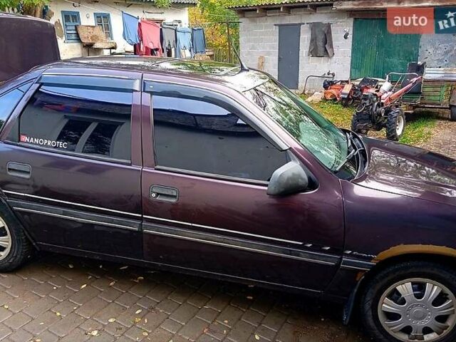 Фиолетовый Опель Вектра, объемом двигателя 1.8 л и пробегом 240 тыс. км за 1790 $, фото 1 на Automoto.ua