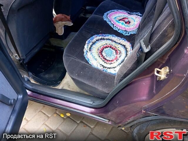 Фиолетовый Опель Вектра, объемом двигателя 1.8 л и пробегом 240 тыс. км за 1790 $, фото 7 на Automoto.ua