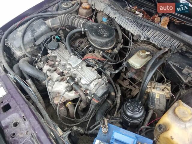 Фіолетовий Опель Вектра, об'ємом двигуна 1.8 л та пробігом 125 тис. км за 1100 $, фото 14 на Automoto.ua