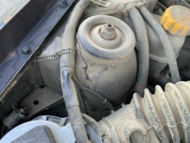 Фиолетовый Опель Вектра, объемом двигателя 2 л и пробегом 300 тыс. км за 1650 $, фото 14 на Automoto.ua